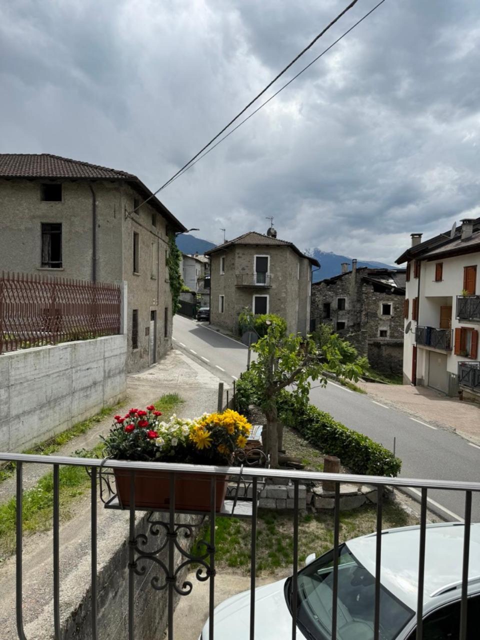 Ca Marasciol A 5 Minuti Dal Trenino Rosso Del Bernina Express Hotel Villa di Tirano Екстериор снимка